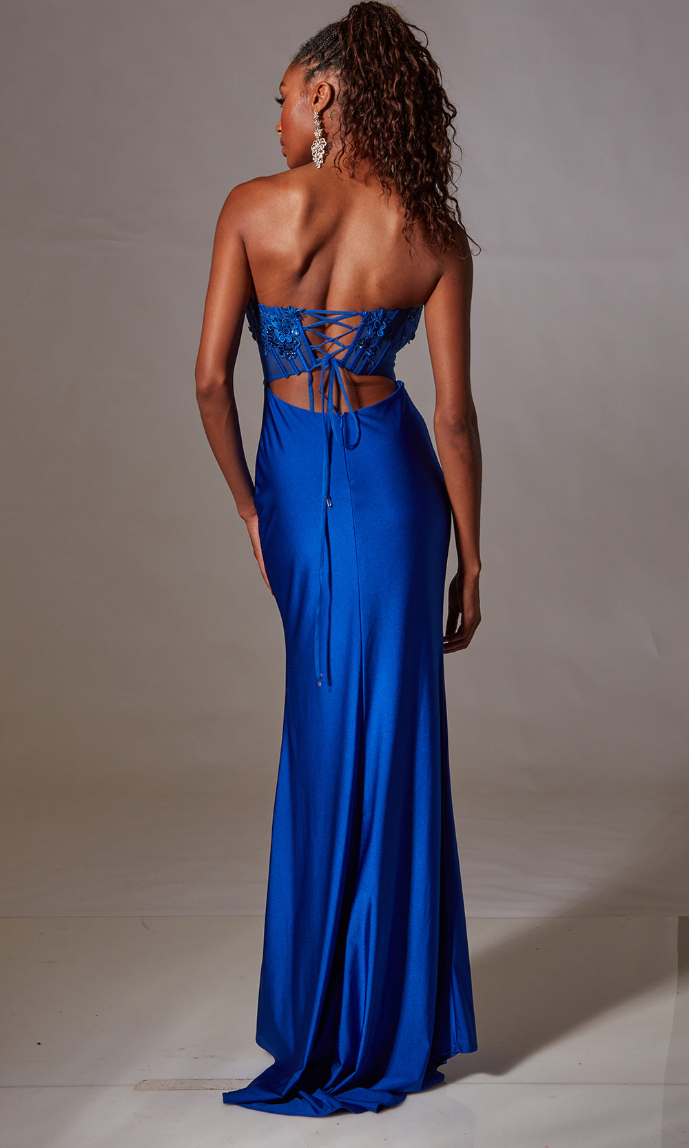 Aerie Couture 248 - Floral Applique Sweetheart Dress Prom Dresses