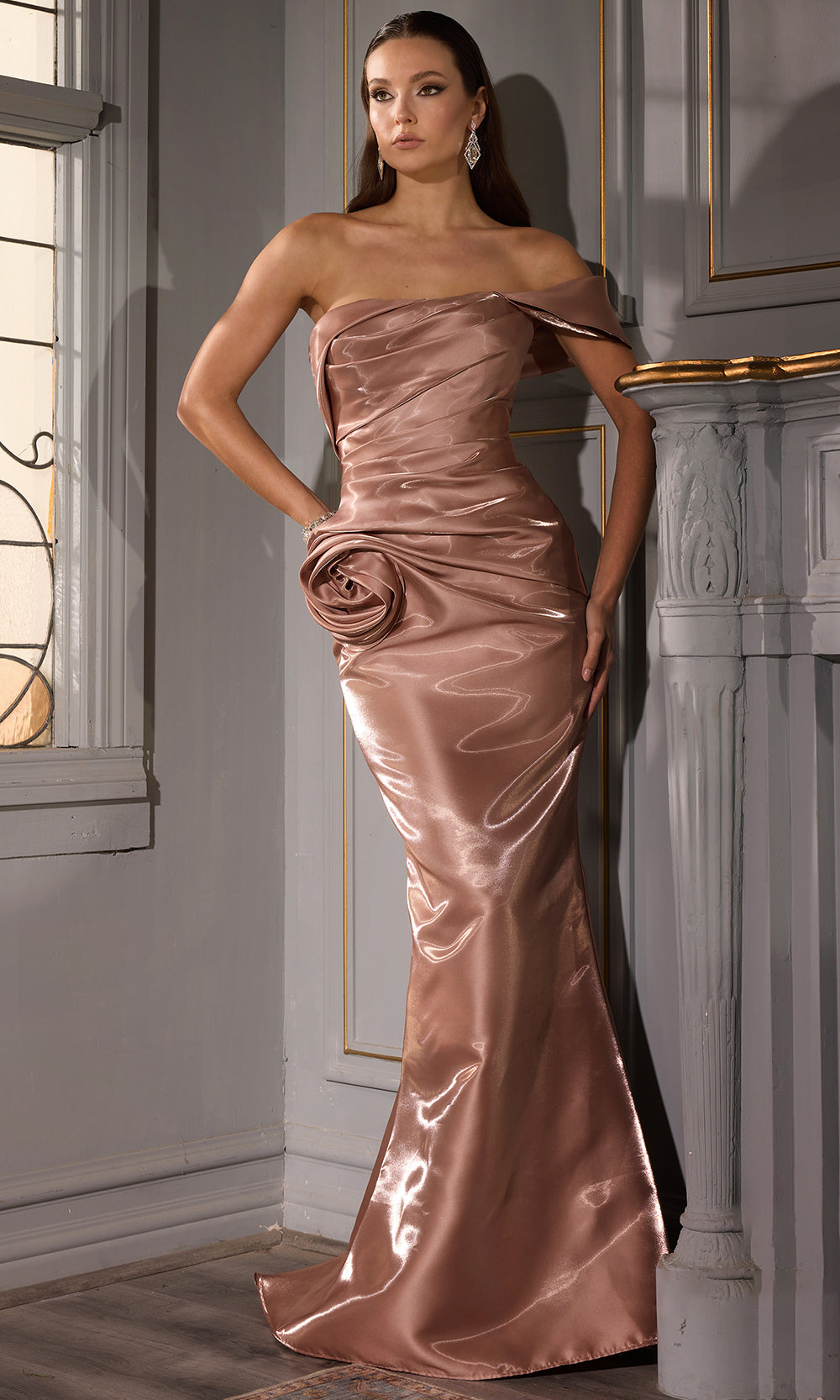 Terani Couture 252E5162 - Straight-Across Shimmer Evening Dress