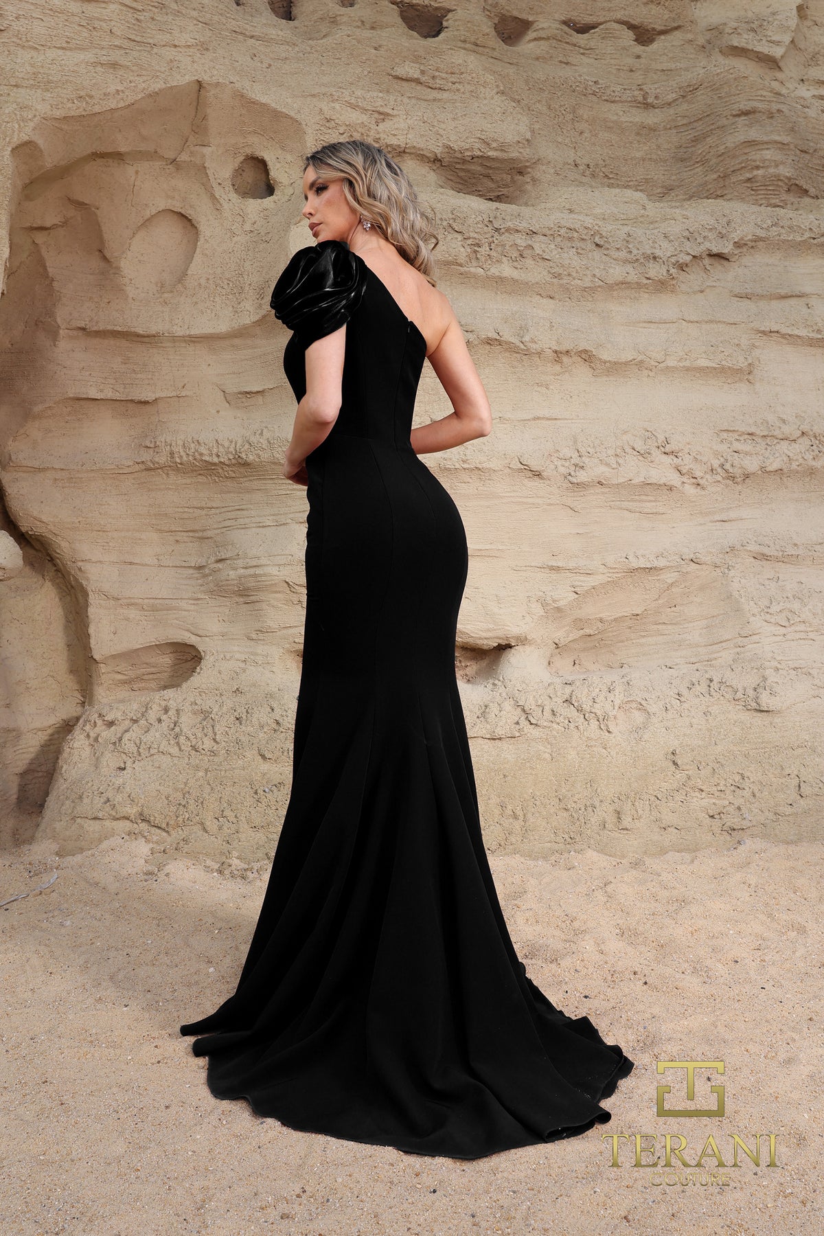 Terani Couture 252E5514 - One Shoulder Puff Sleeve Gown