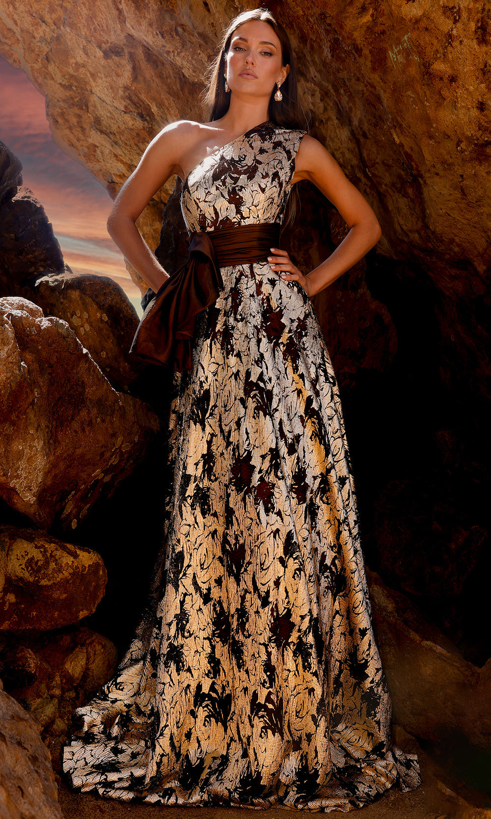 Terani Couture 252E5167 - A-Line Metallic Evening Gown Formal Gowns