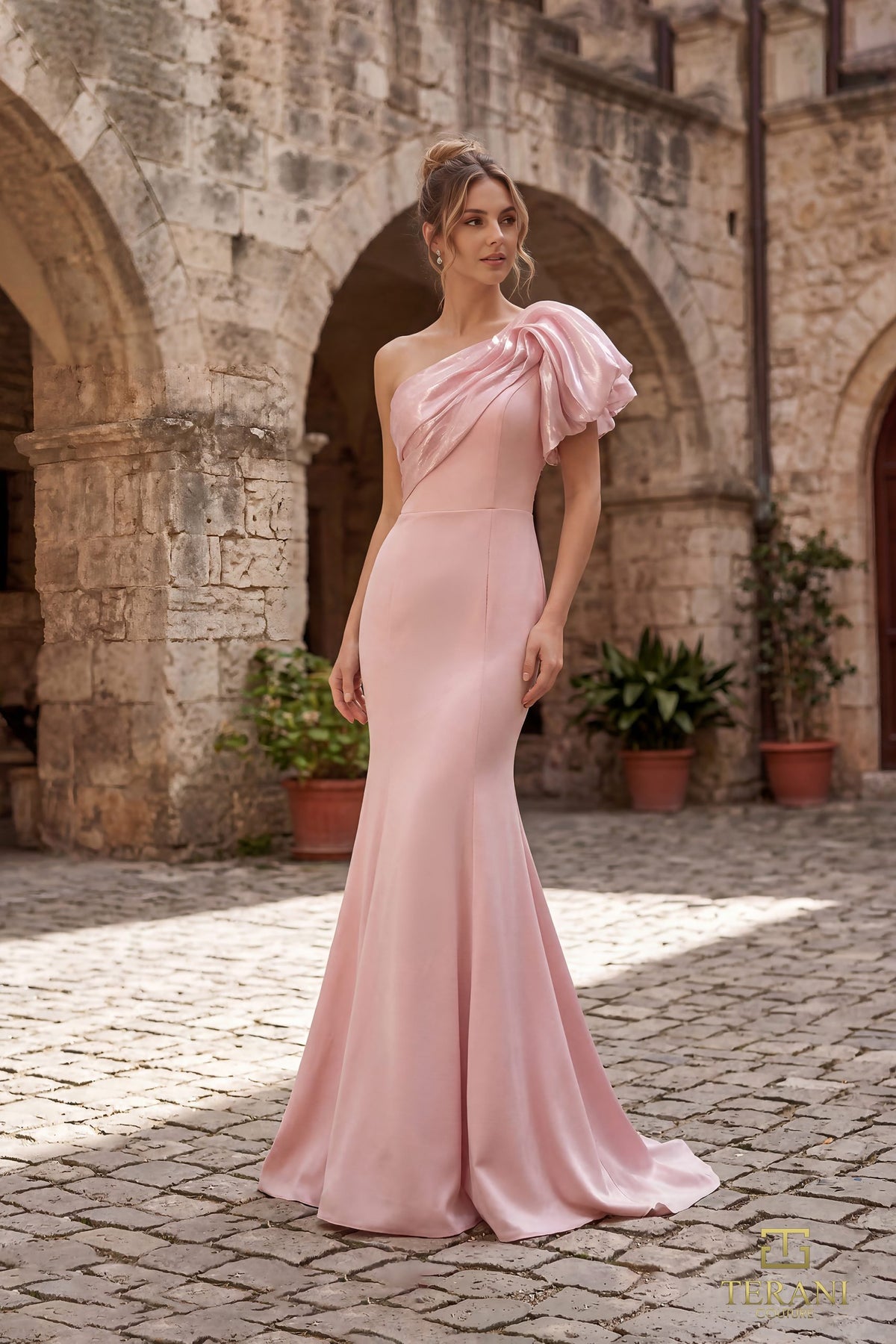 Terani Couture 252E5514 - One Shoulder Puff Sleeve Gown
