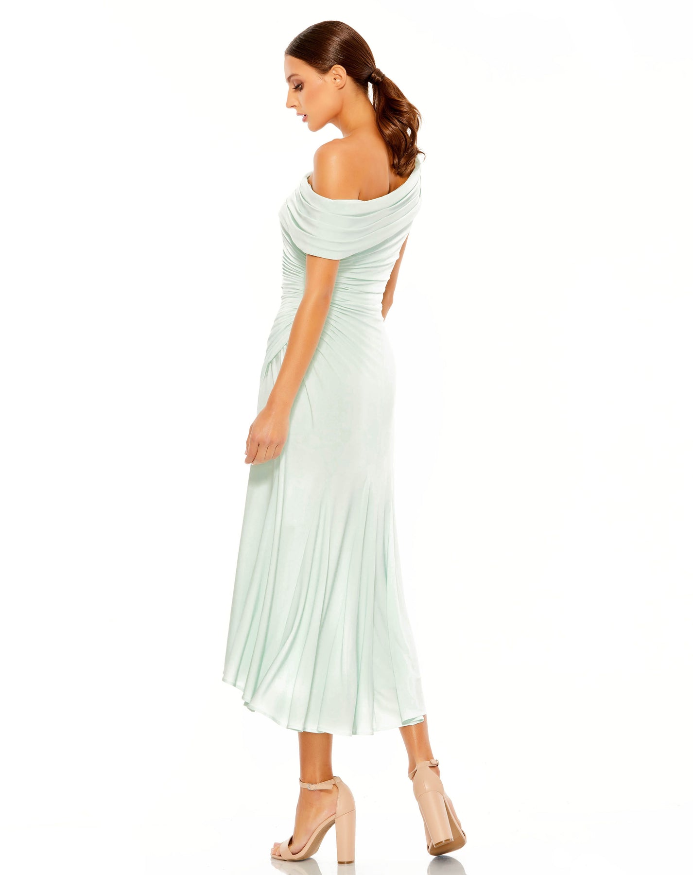 Ieena Duggal 26484 - Off Shoulder Ruched Dress