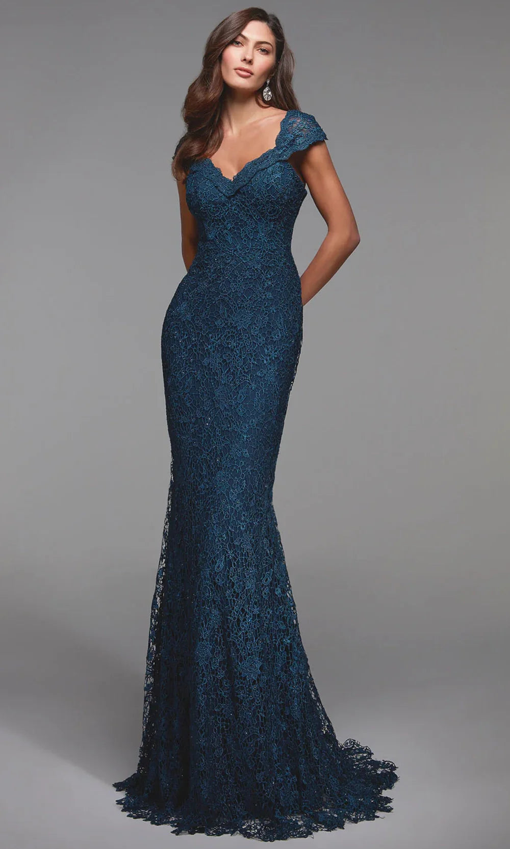 Alyce Paris 27496 - Sweetheart Lace Gown with Detachable Sleeve Formal Gowns