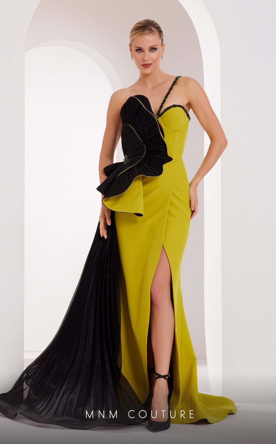 MNM COUTURE 2796 - Floral Accent Gown