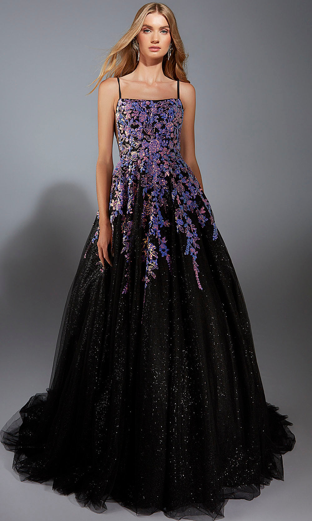 Aerie Couture 283 - Elegant Square Neck Applique Gown Prom Dresses