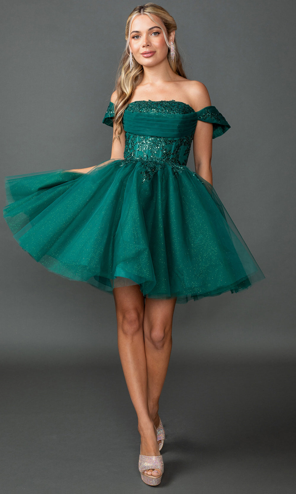 Dancing Queen 3433 - Lace-Up Back Layered A-Line Dres Cocktail Dresses in Green 