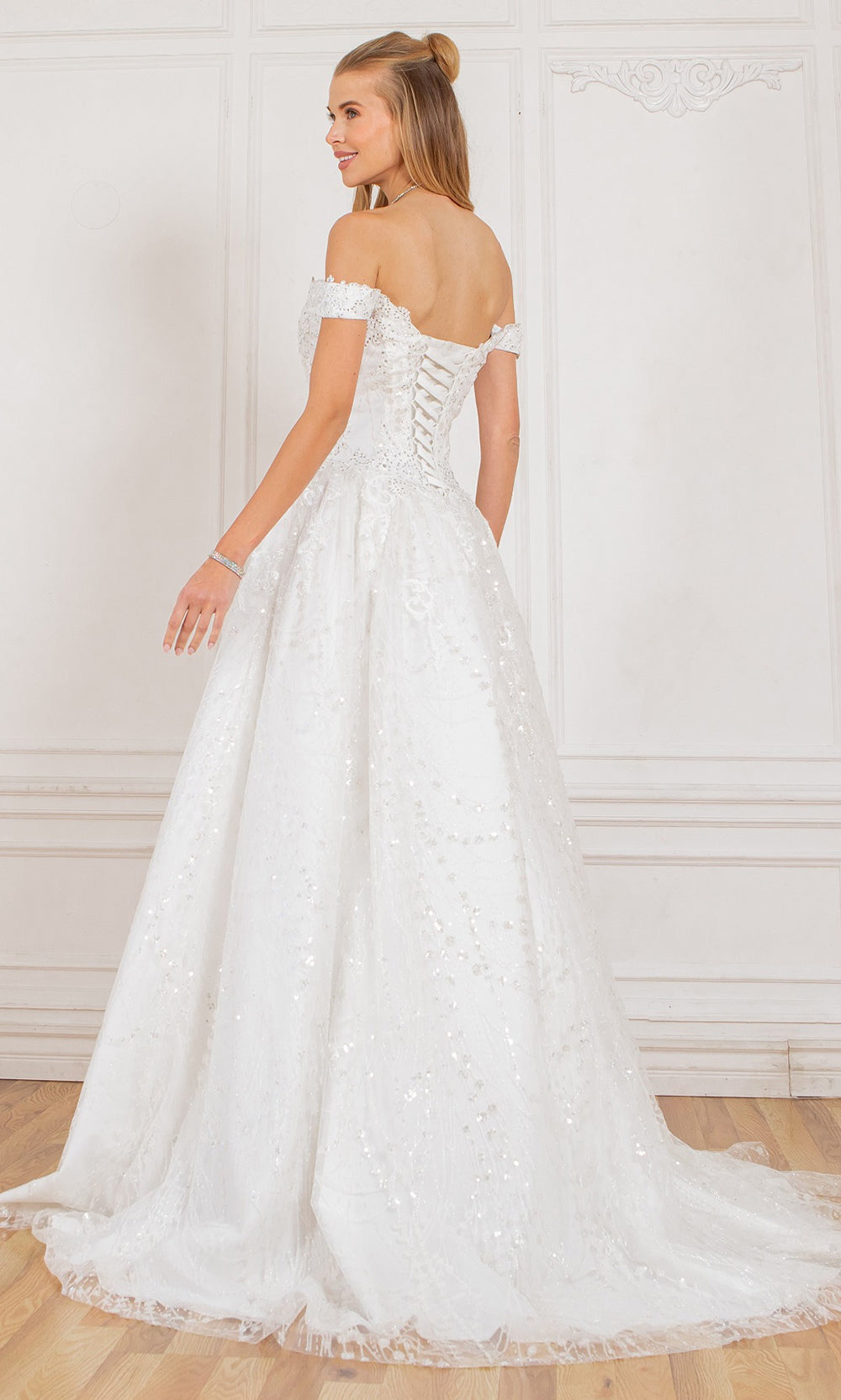 Cinderella Couture 4201 - Sweetheart Beaded Embellished Ballgown Cinderella Couture 4201 - Sweetheart Beaded Embellished Ballgown