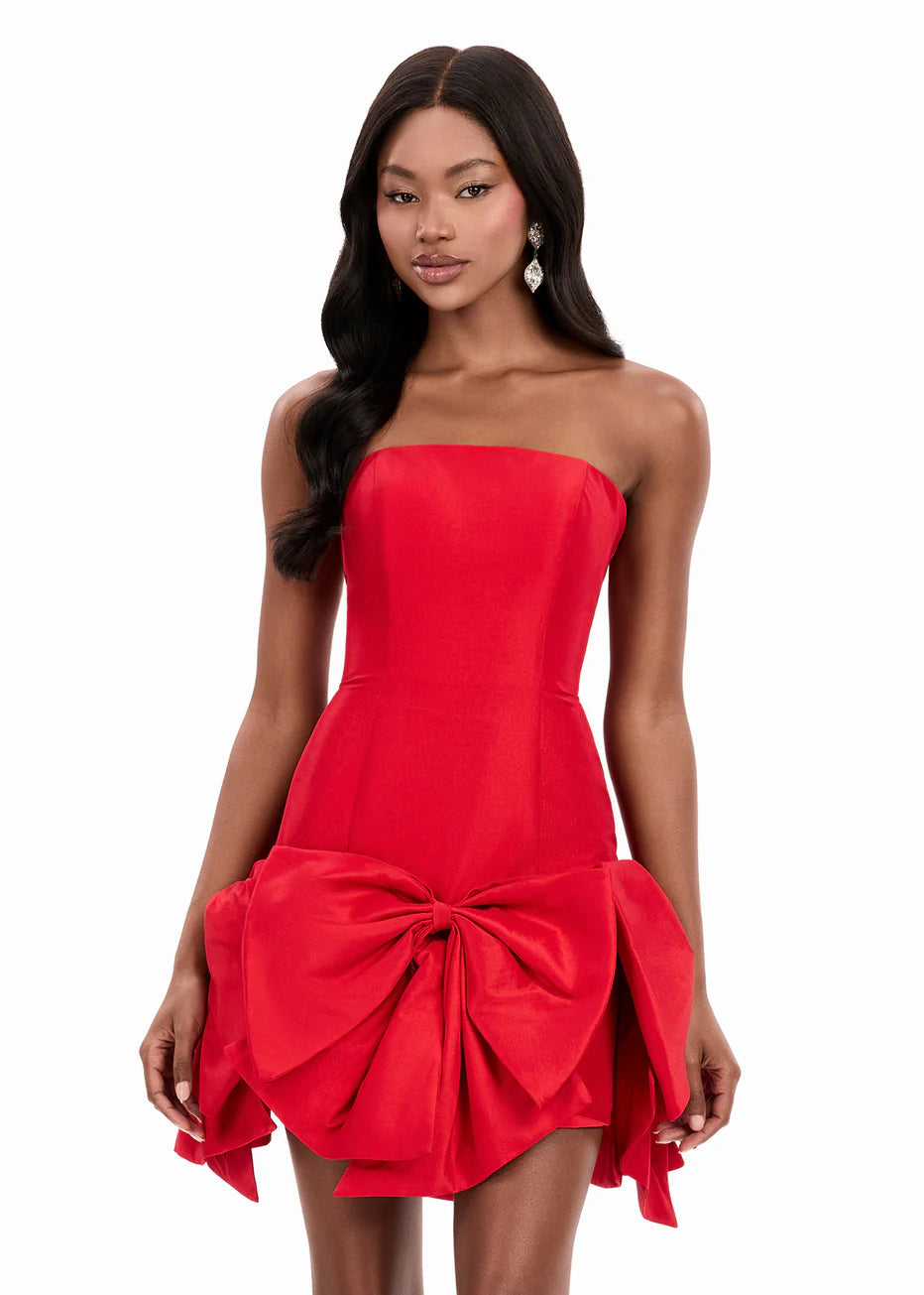 Ashley Lauren 4950 - Strapless Bow Detail Cocktail Dress