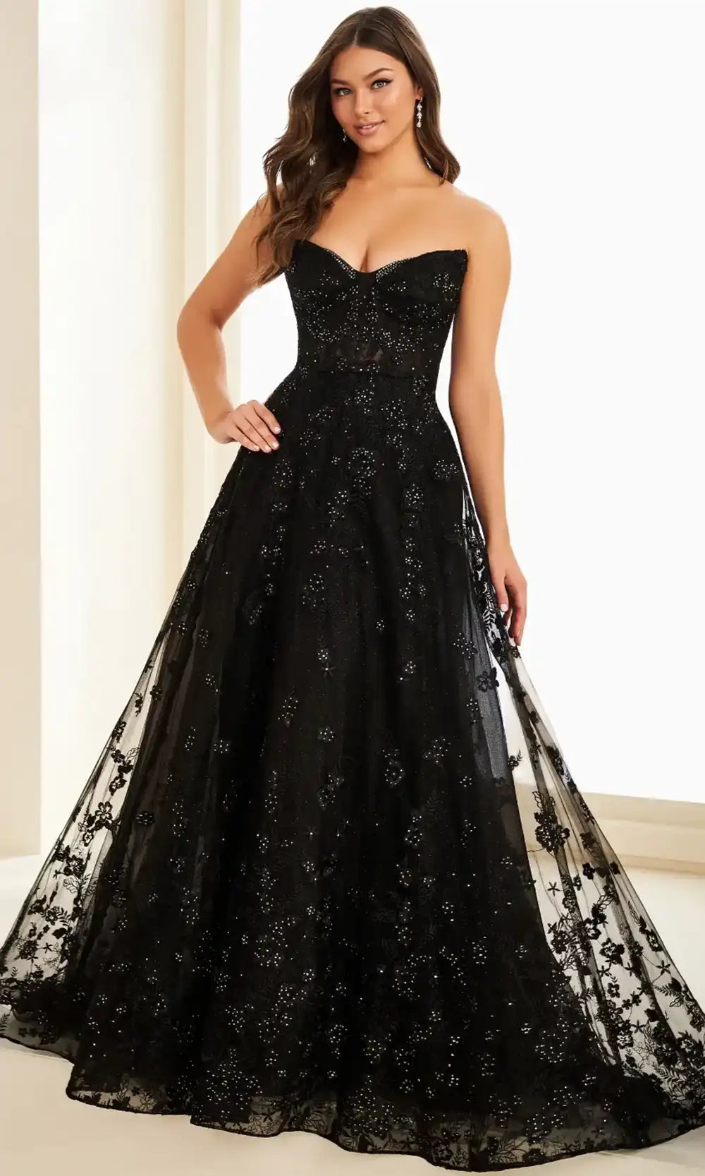 Ellie Wilde EW37225 - Sweetheart Neck Floral Embroidered Gown Prom Dresses