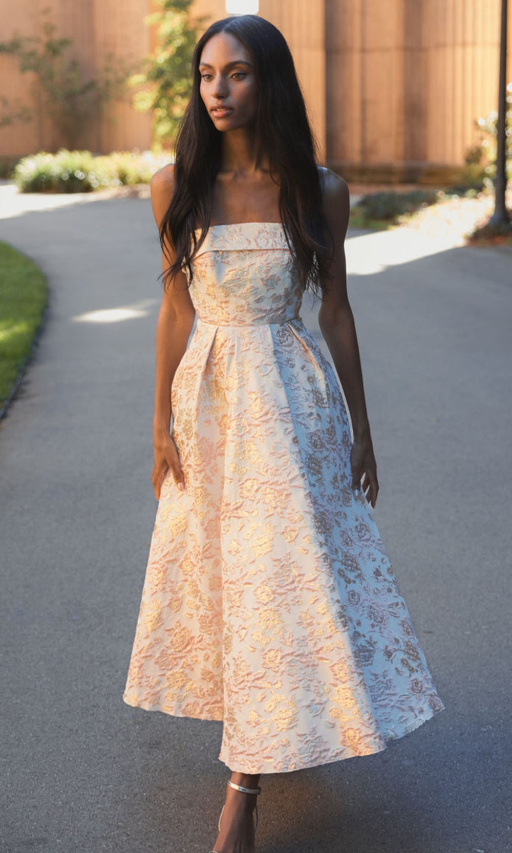 Mac Duggal - Pink and White Strapless Floral Brocade A Line Midi Dress - Blush Multi / US 12 Mac Duggal - Pink and White Strapless Floral Brocade A Line Midi Dress - Blush Multi / US 12