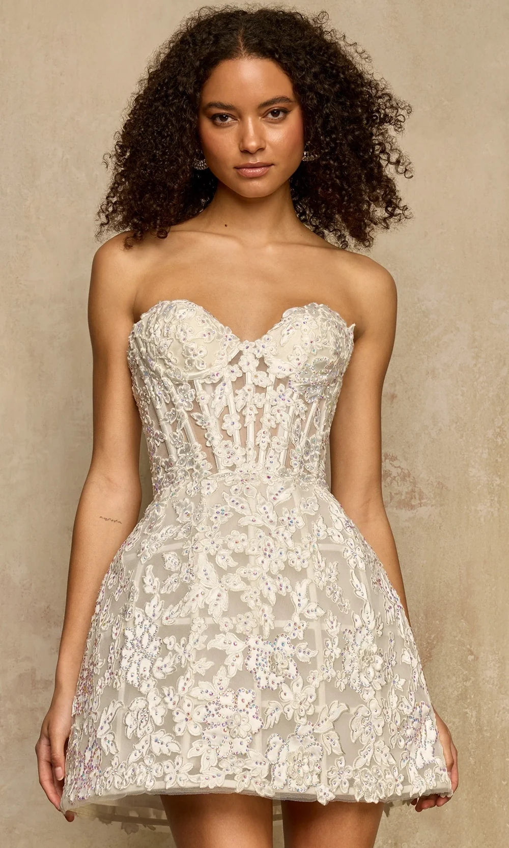 Sherri Hill 58206 - Lace Applique Structured Strapless Dress