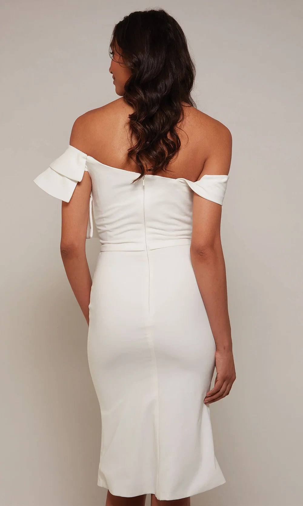 Alyce Paris 70032 - Fitted Knee-Length Dress with Ruffle Wedding Guest