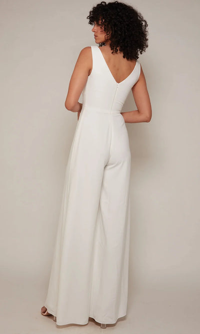 Alyce Paris 70052 - V-Back Sleeveless Wide-Leg Jumpsuit Formal Pantsuits