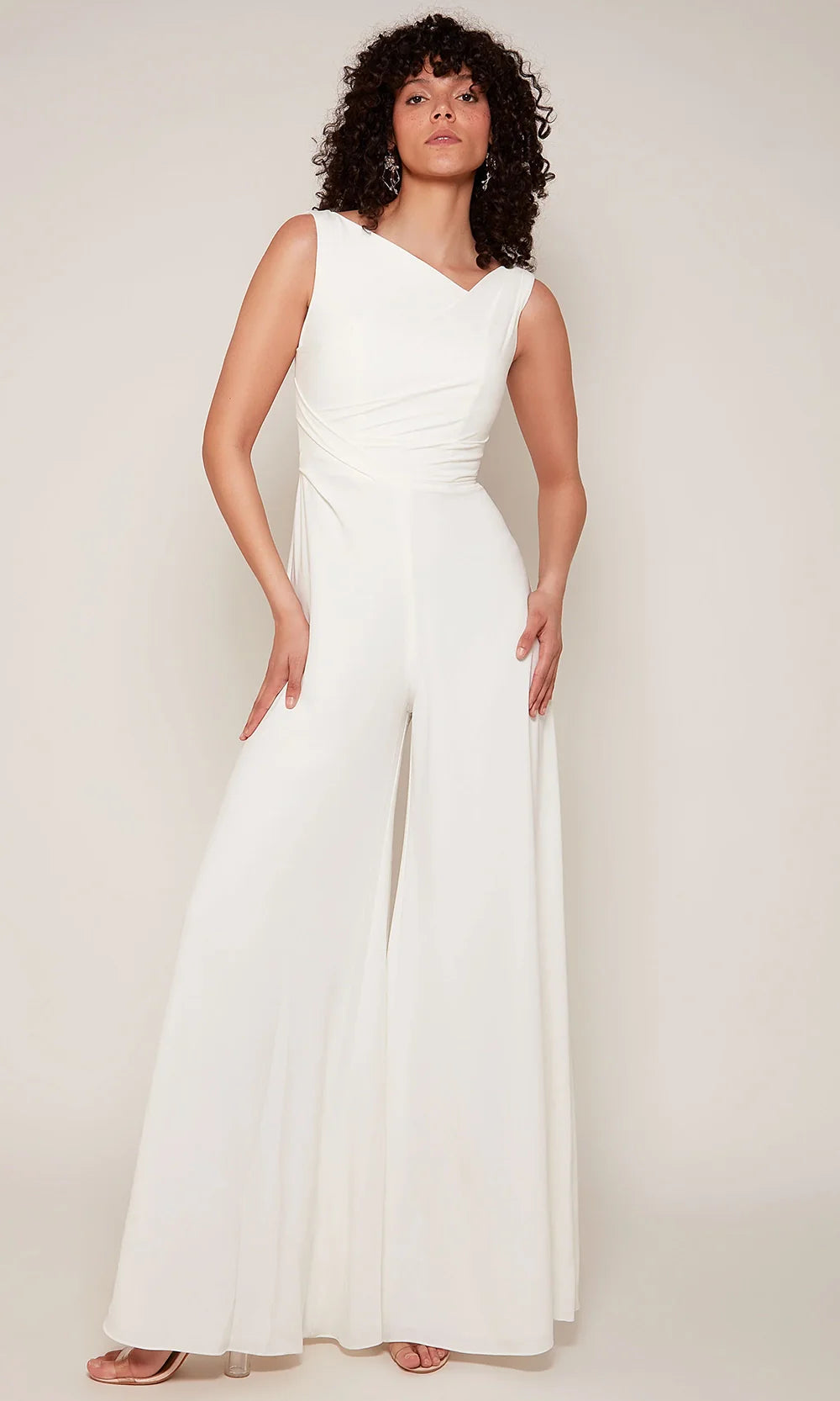 Alyce Paris 70052 - V-Back Sleeveless Wide-Leg Jumpsuit Formal Pantsuits