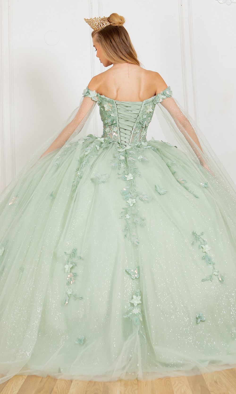 Cinderella Couture 8075J - Sweetheart Applique Quinceanera Gown Cinderella Couture 8075J - Sweetheart Applique Quinceanera Gown