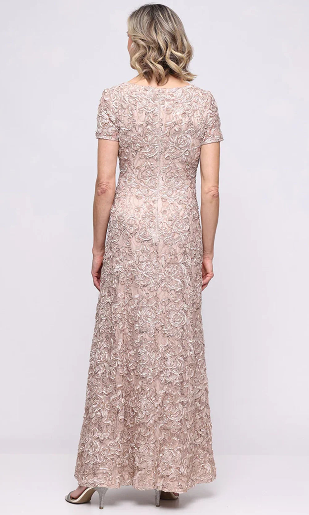 Alex Evenings 82122670 - Jewel Neck Soutache Sequin Lace Gown Prom Dresses