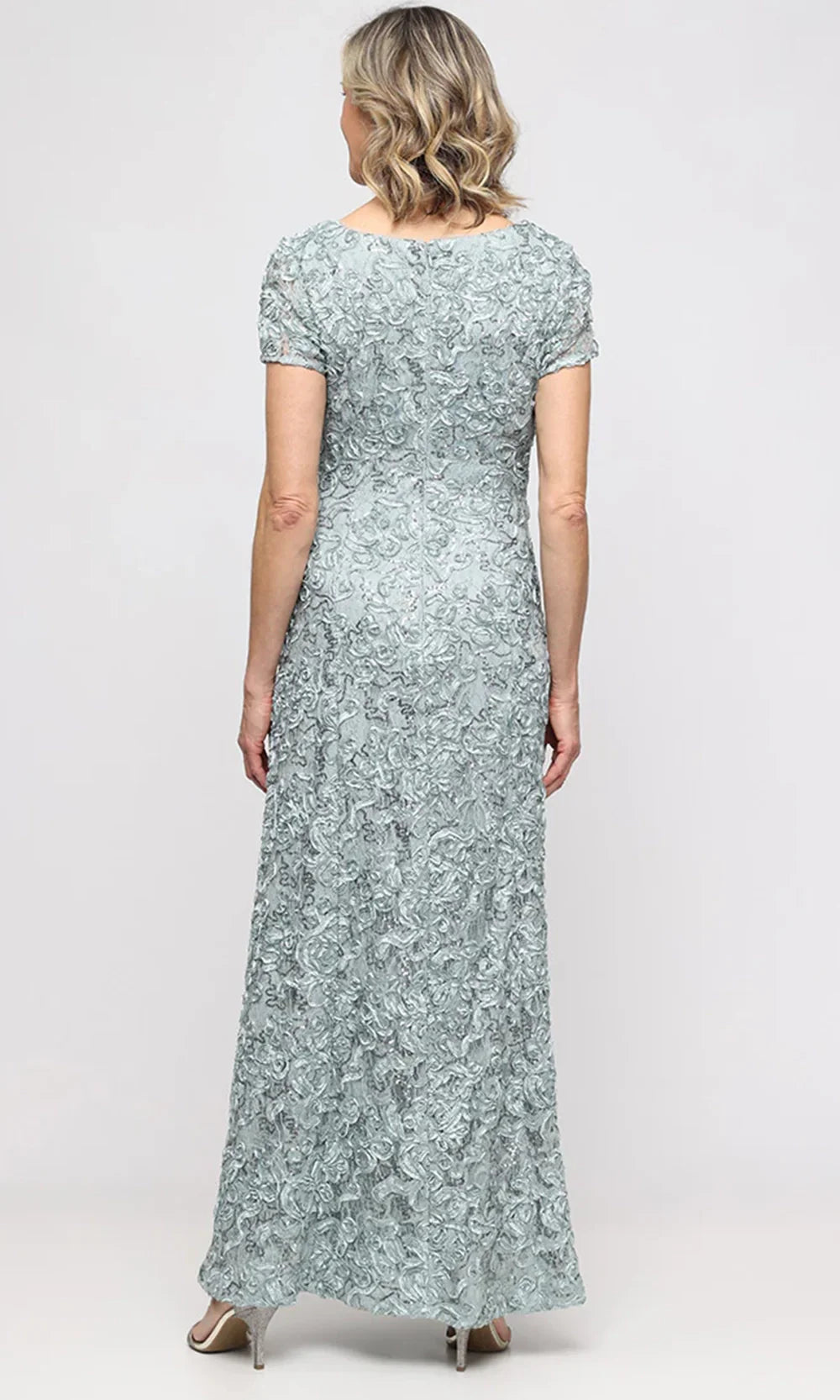 Alex Evenings 82122670 - Jewel Neck Soutache Sequin Lace Gown Prom Dresses