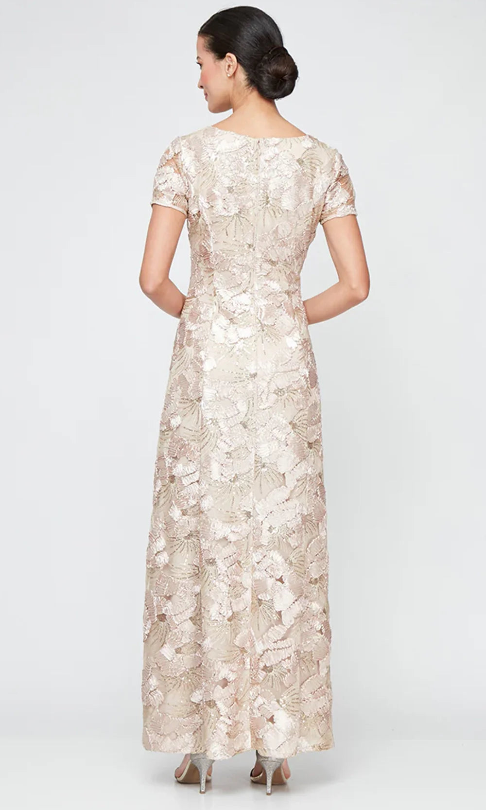 Alex Evenings 82122674 - Allover Lace Short Sleeve Formal Gown Mother of the Bride Dresses