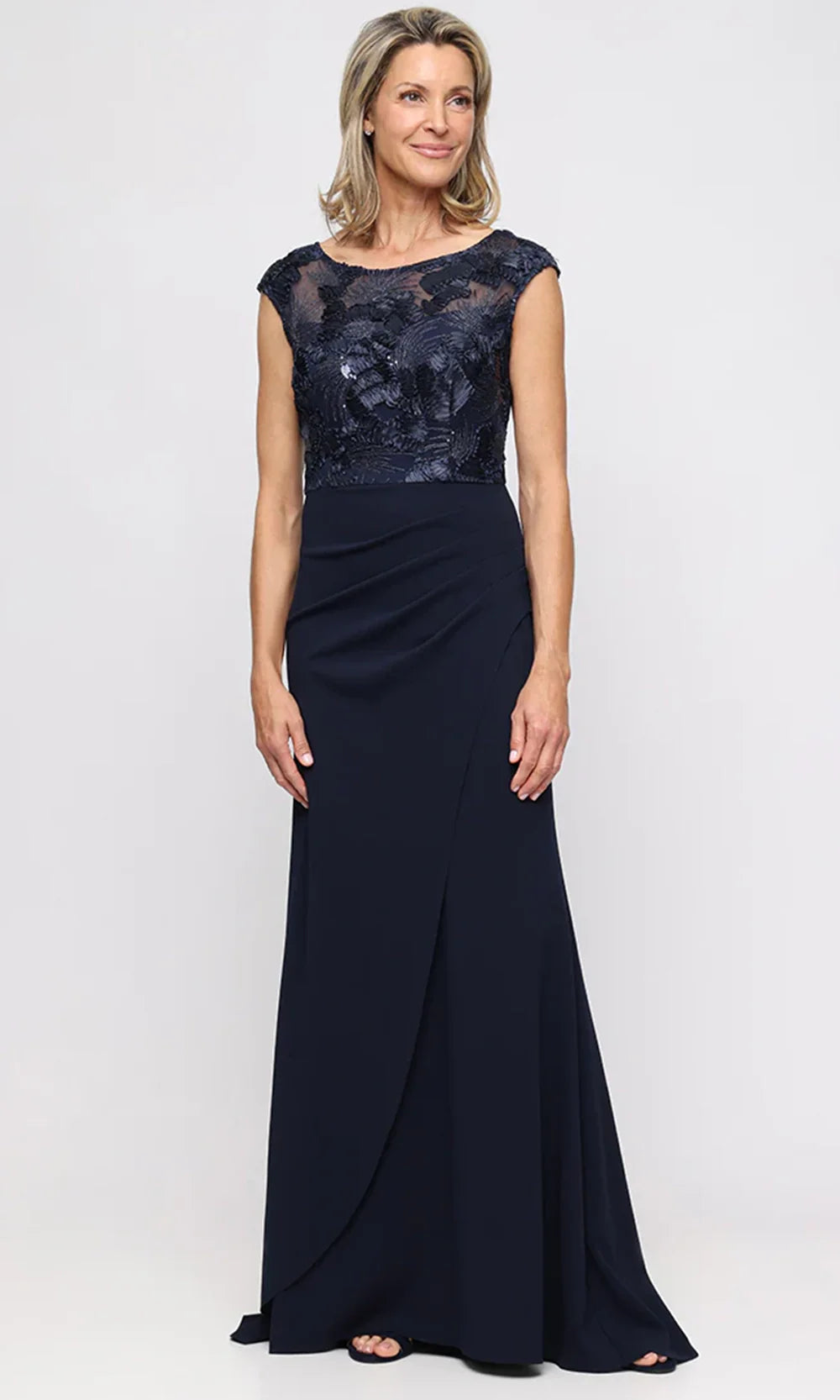 Alex Evenings 81122791 - Cap Sleeve Soutache Lace Long Gown Mother of the Bride Dresses