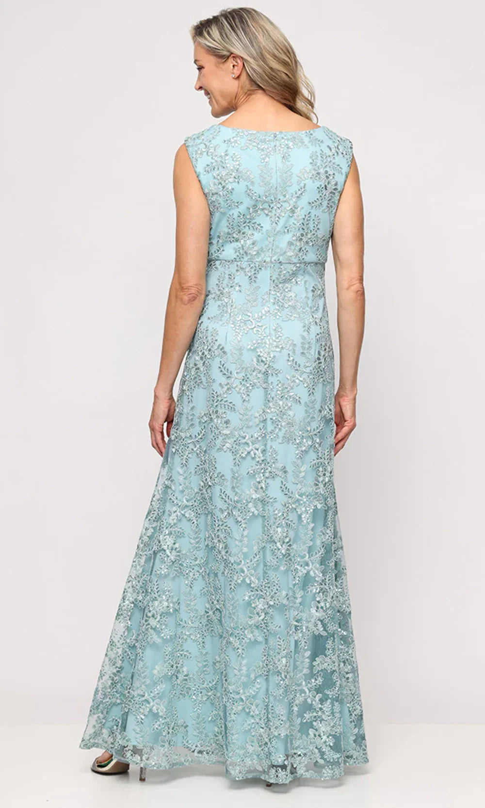 Alex Evenings 81171938 - Cap Sleeve Embroidered Applique Long Gown Prom Dresses