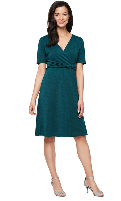 S.L. Fashions 9128108 - Ruched Waist Knee-Length Dress Cocktail Dresses