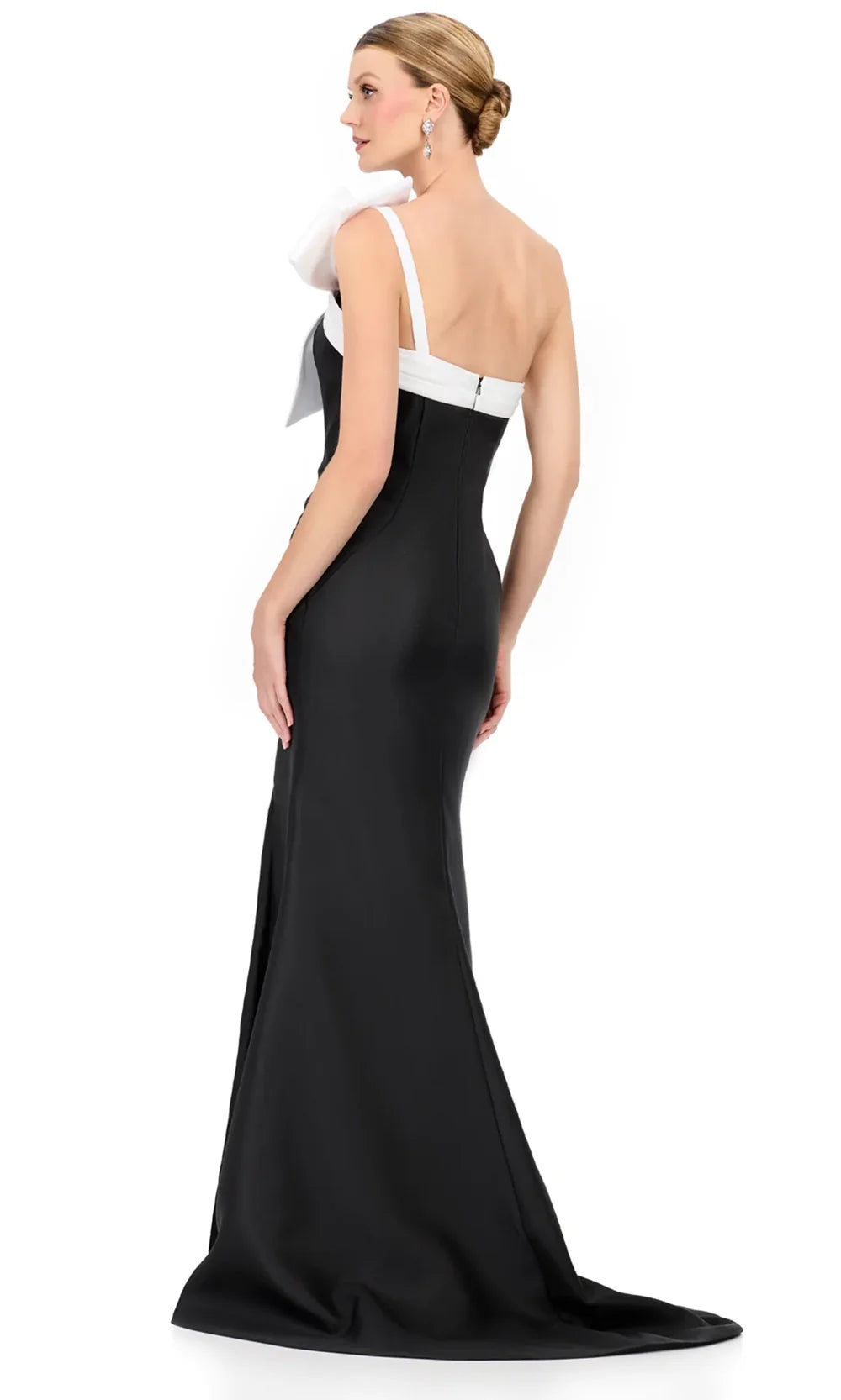 Ashley Lauren E12325 - Oversized Bow Asymmetric Mikado Dress in White Black