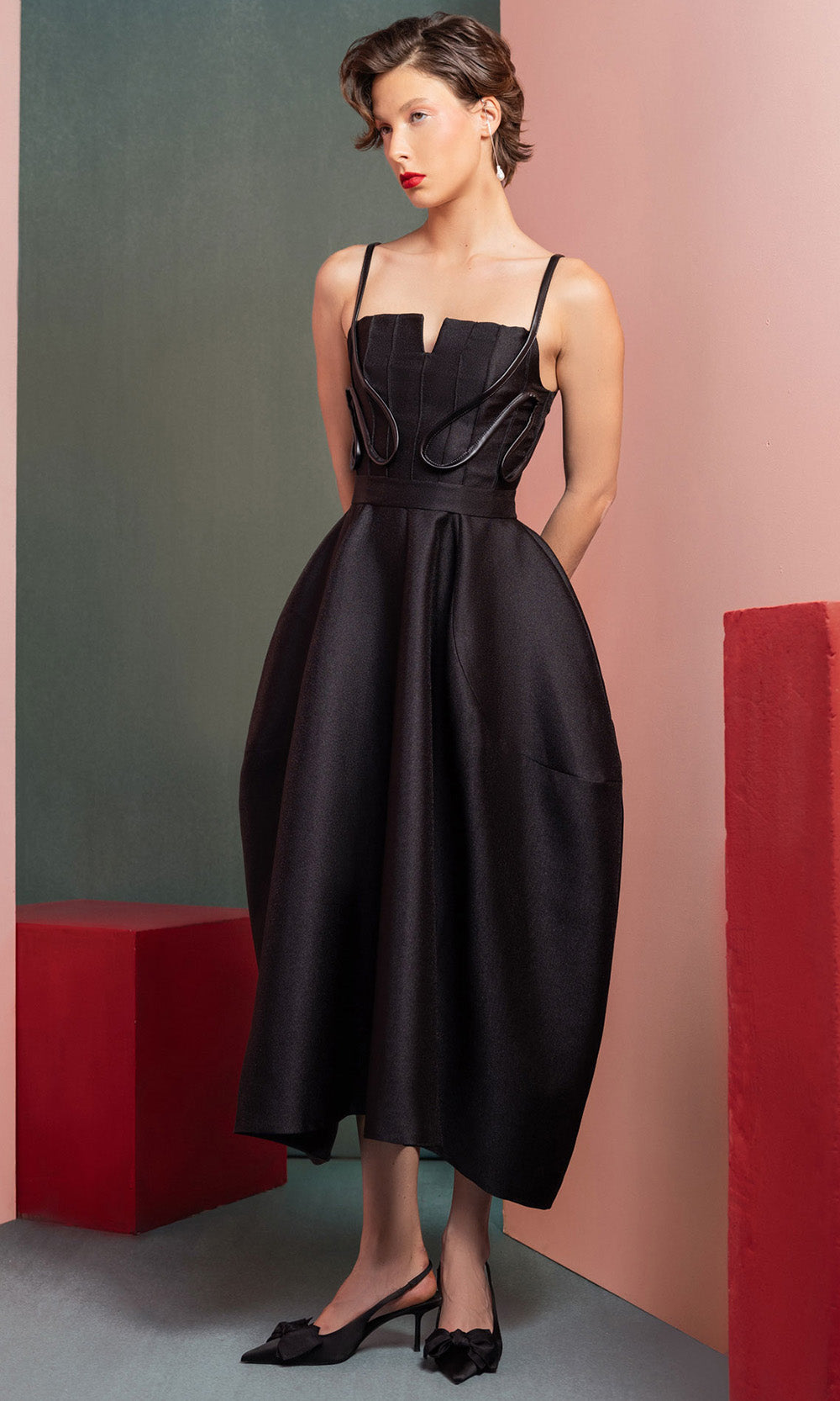 MNM COUTURE GOF2501 - Notched Neckline Piping A-Line Dress Cocktail Dresses in Black