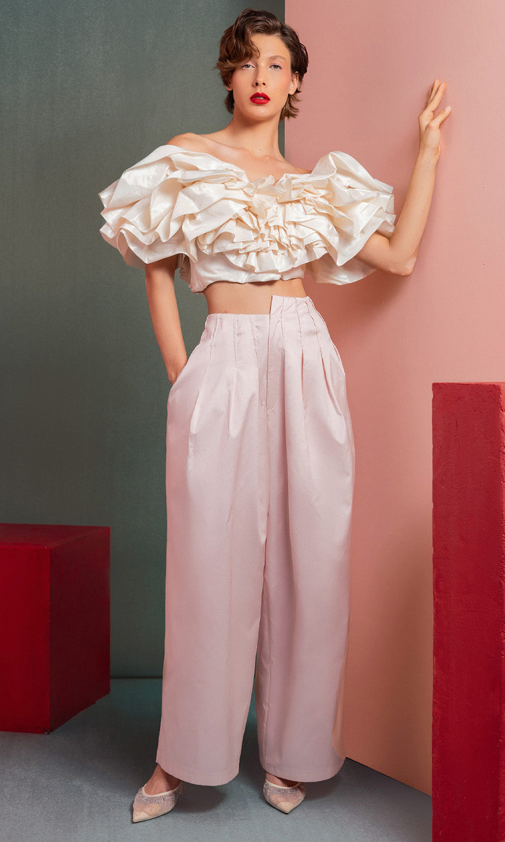 MNM COUTURE GOF2538 - Ruffled Crop Top High-Waisted Pantsuit Prom Dresses Pink in ans Off White