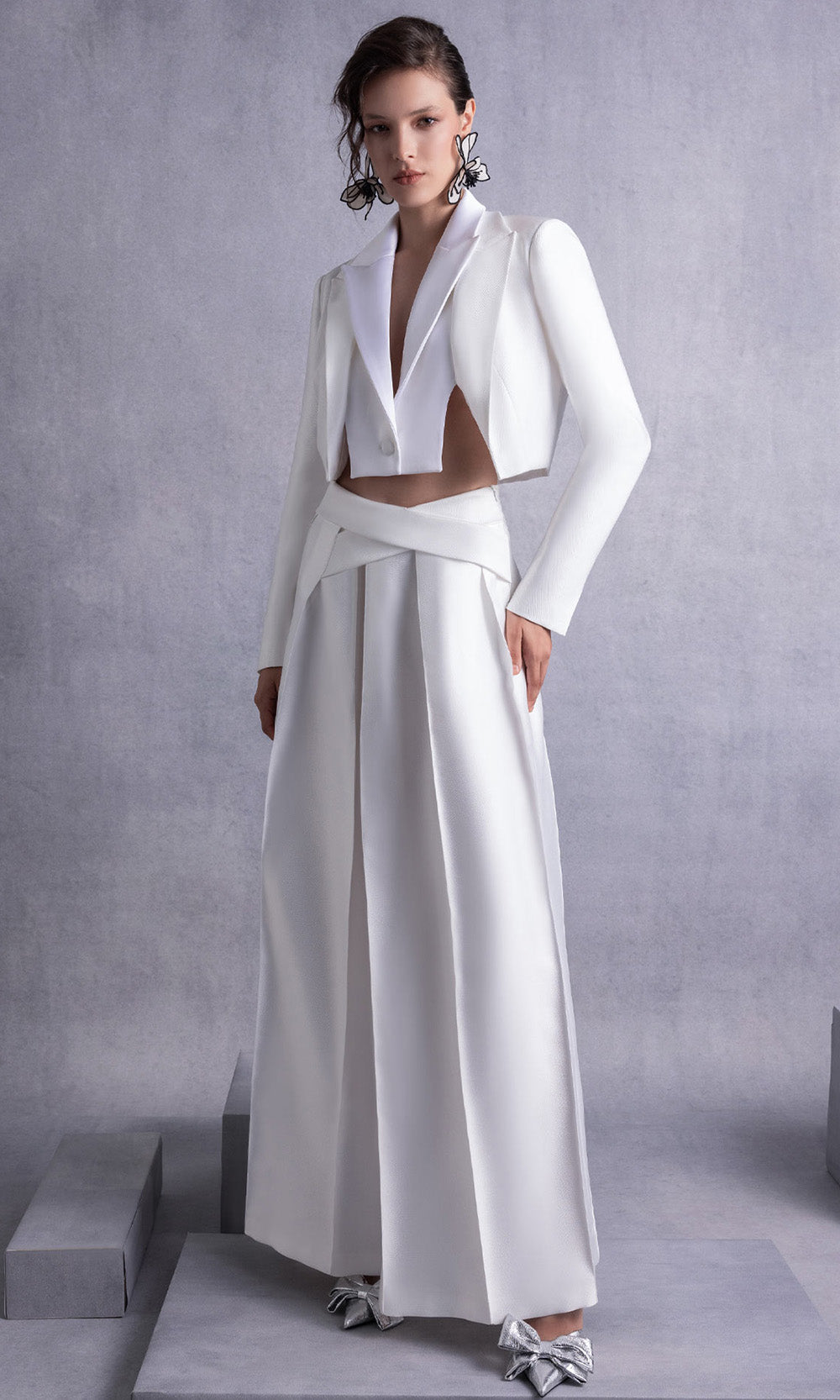 MNM COUTURE GOS2515 - Collar V-Neckline Pleated Pantsuit Formal Pantsuits Off White