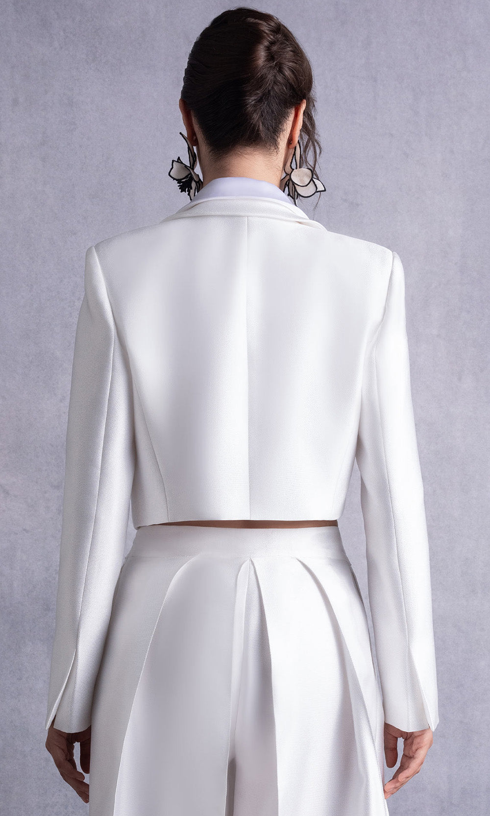 MNM COUTURE GOS2515 - Collar V-Neckline Pleated Pantsuit Formal Pantsuits Off White