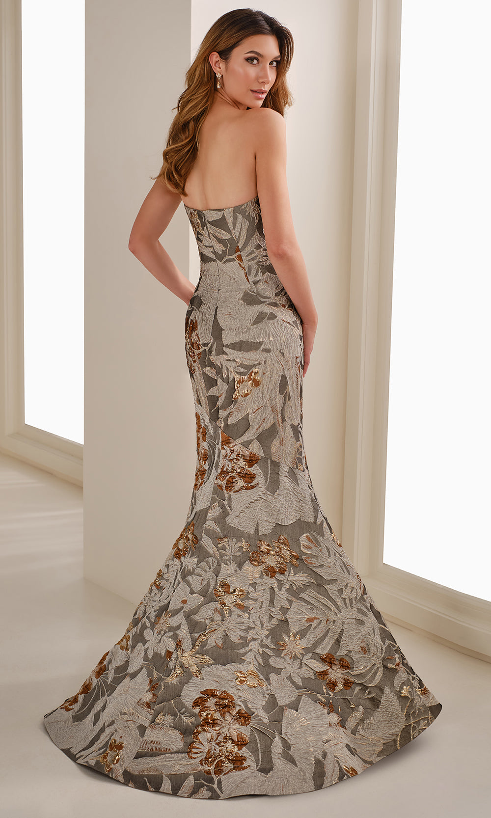 Ivonne D ID1405 - Sweetheart Brocade Mermaid Gown Formal Gowns