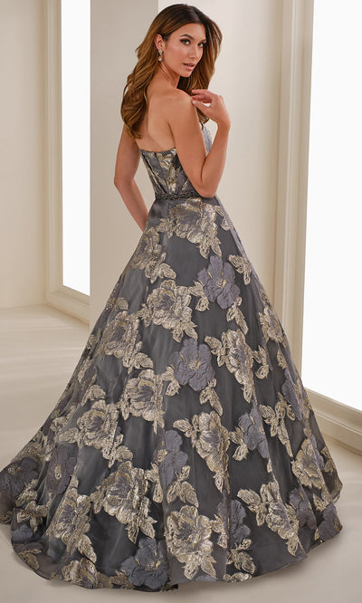 Ivonne D ID1410 - Strapless Sweetheart Brocade Formal Gown Formal Gowns