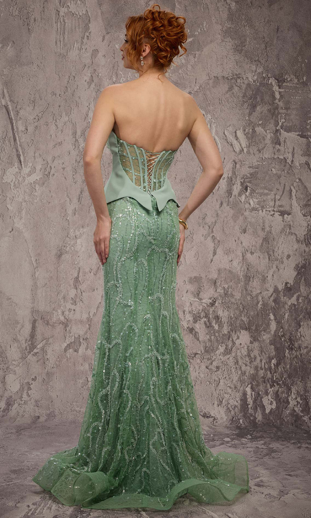 MNM COUTURE J03585 - Sweetheart Peplum Embellished Gown Evening Dresses in MInt 