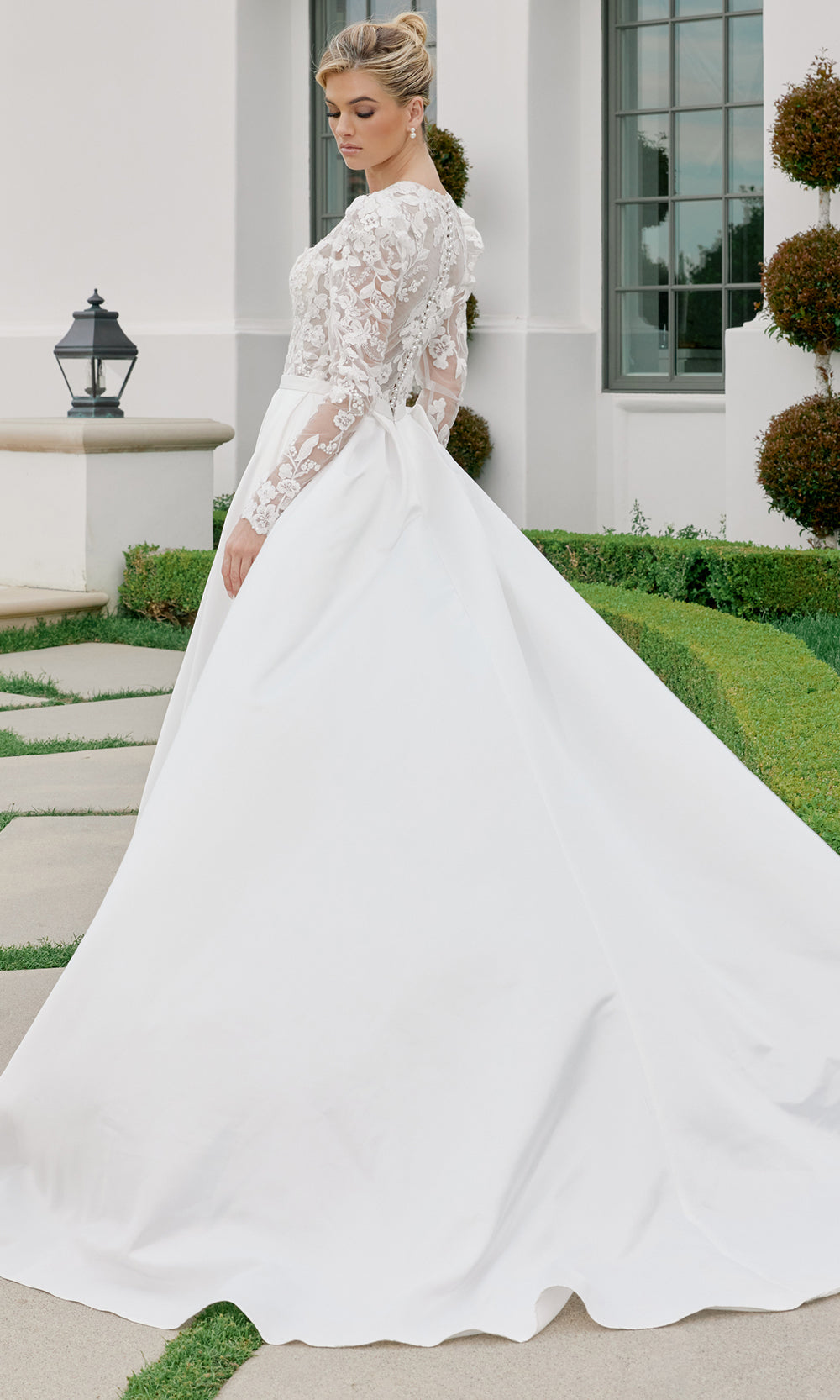 Nox Anabel JE1078 - Floral Applique Bridal Ball Gown Wedding Dresses