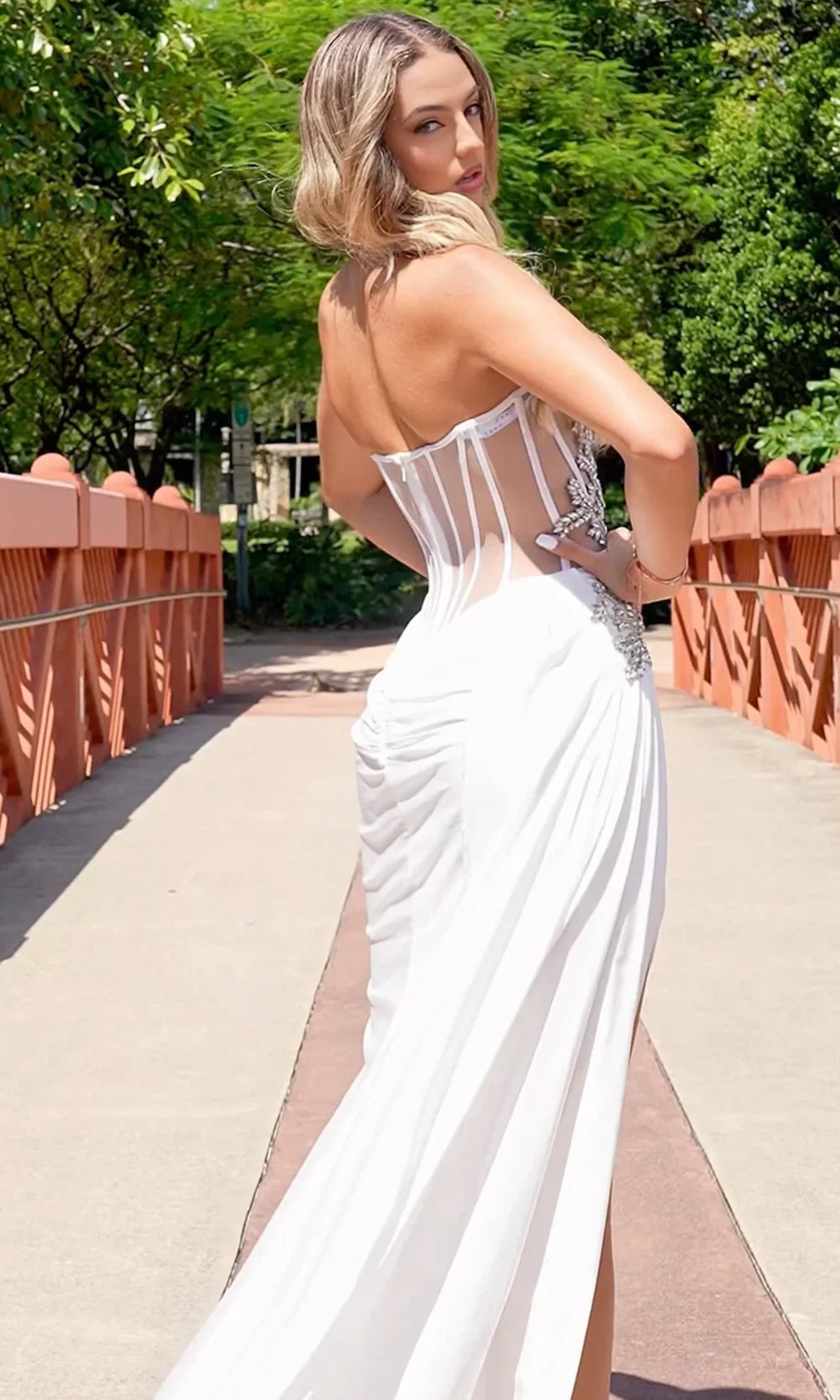 Jasz Couture 7982 - Sweetheart Neckline Crystal Embellished Prom Gown Prom Dresses in White 