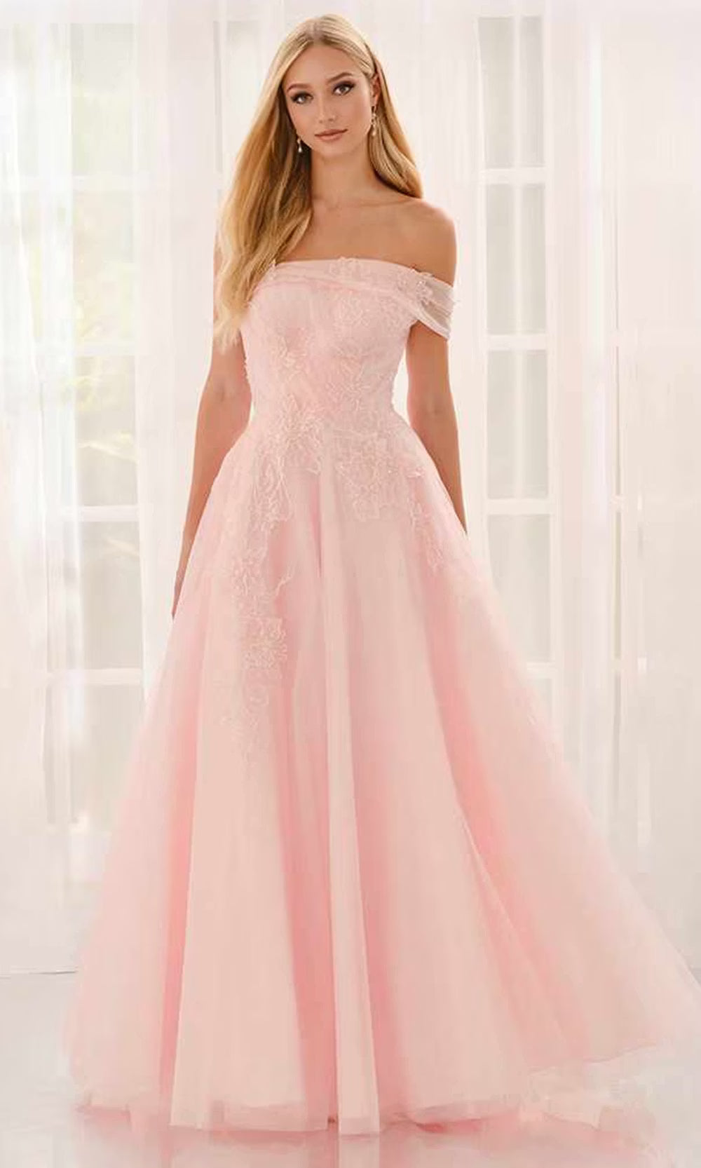 Colette by Daphne LC9050 - Layered A-Line Applique Prom Dress Prom Dresses in Purple Pink 