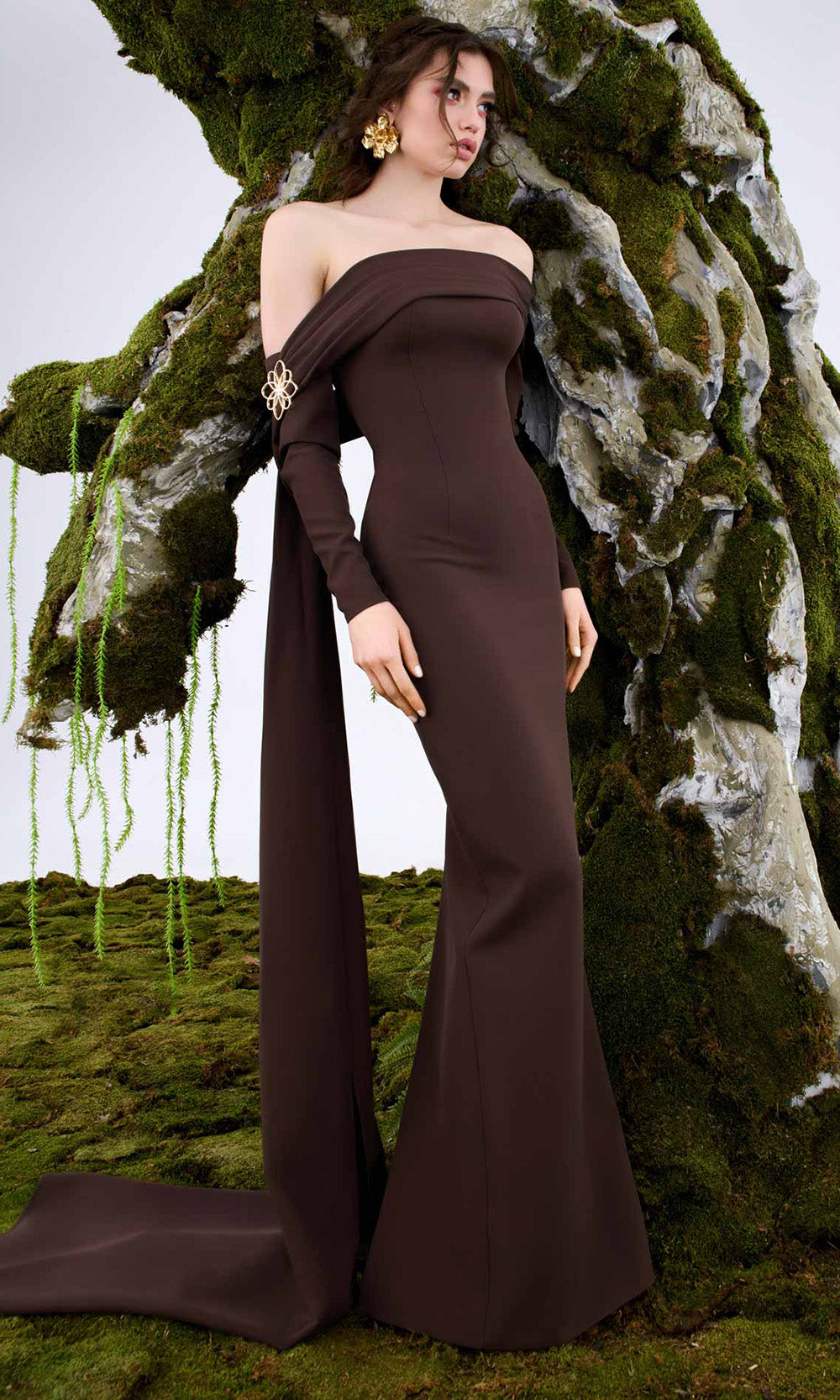 MNM COUTURE N0674 - Long Sleeve Fitted Gown with Train Mother of the Bride Dresses In Brown