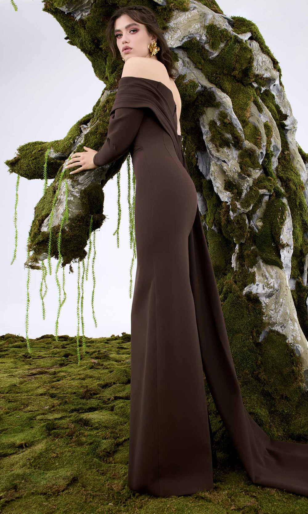 MNM COUTURE N0674 - Long Sleeve Fitted Gown with Train Mother of the Bride Dresses In Brown