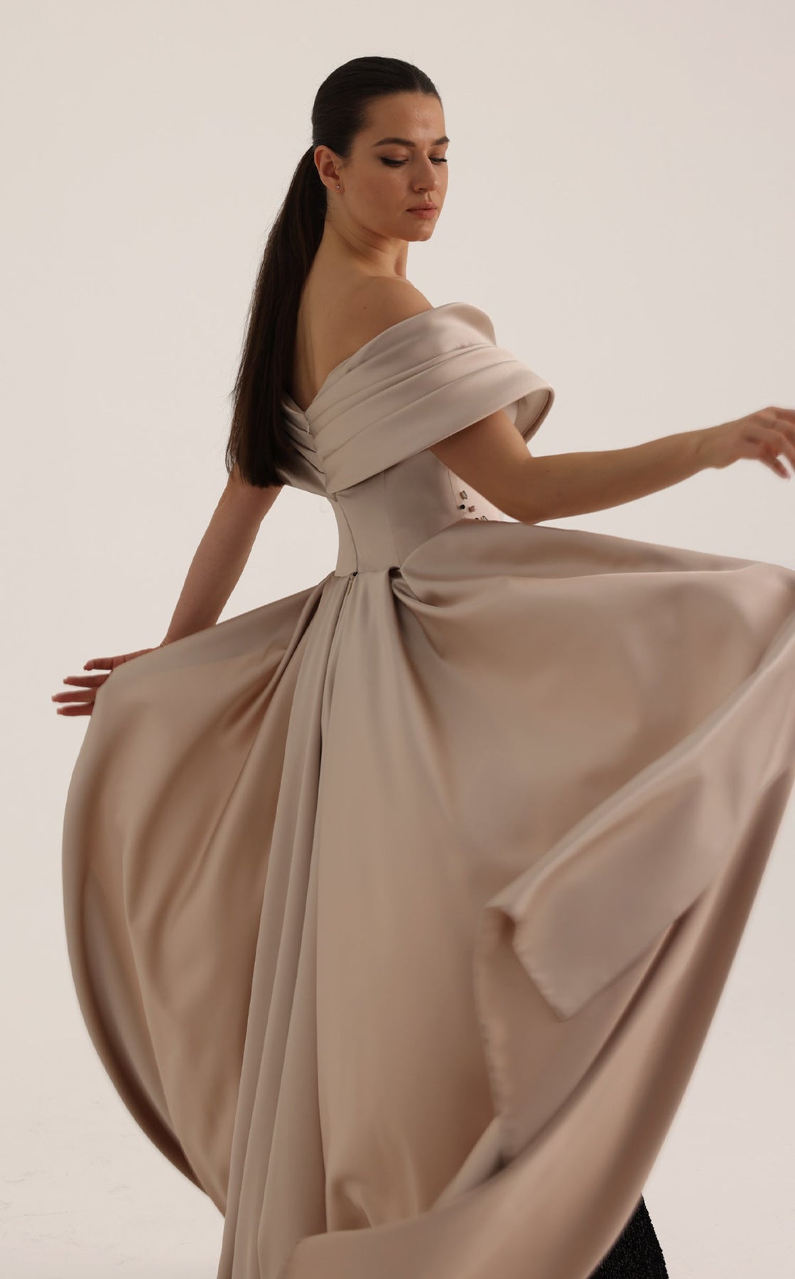 MNM COUTURE O07834 - Pleated Crossover Bodice Overskirt Evening Gown