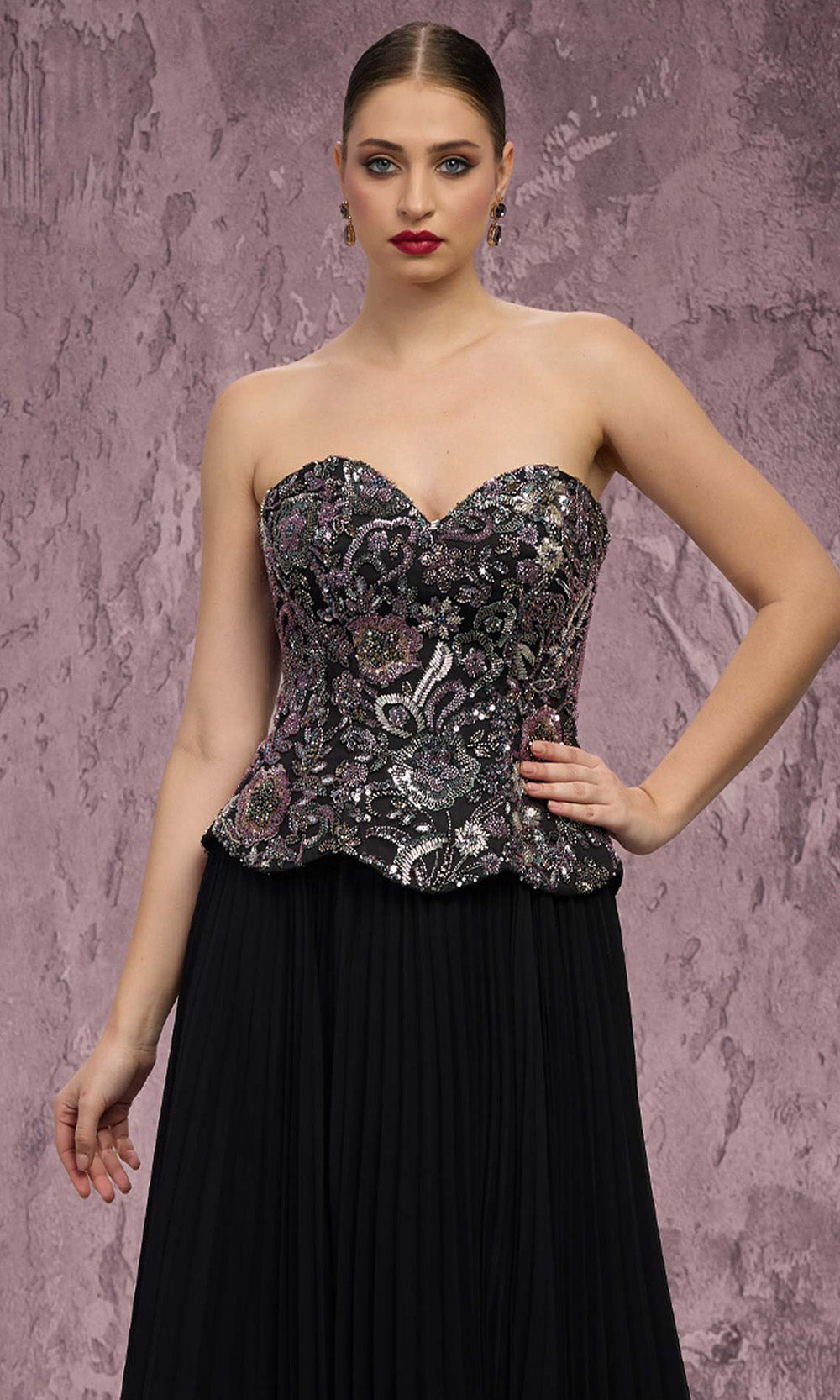 MNM COUTURE Q7778 - Pleated Skirt Sweetheart Long Dress Prom Dresses in Black 