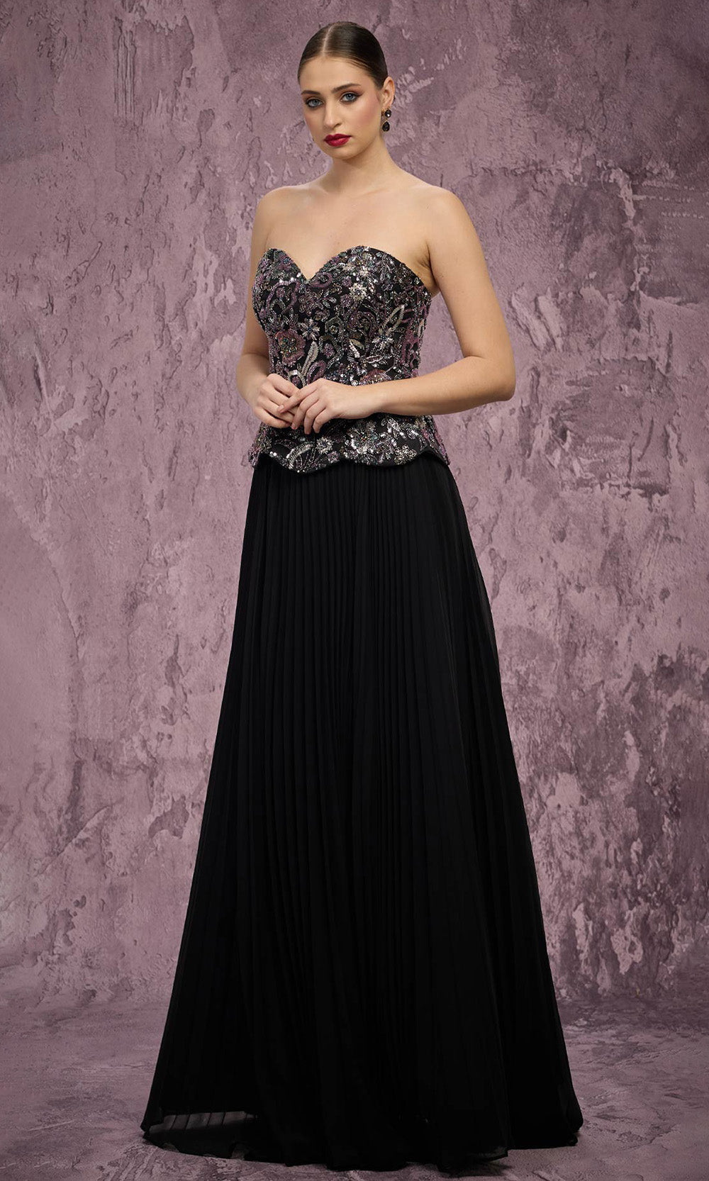 MNM COUTURE Q7778 - Pleated Skirt Sweetheart Long Dress Prom Dresses in Black 