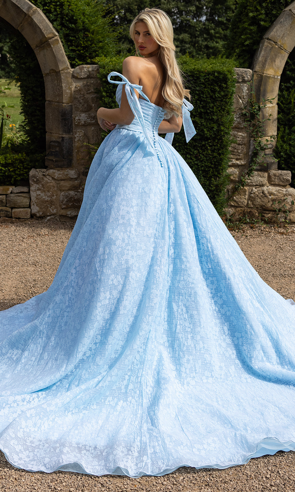 Rachel Allan RB4239 - Classic Sweetheart Bridal Gown Wedding Dresses