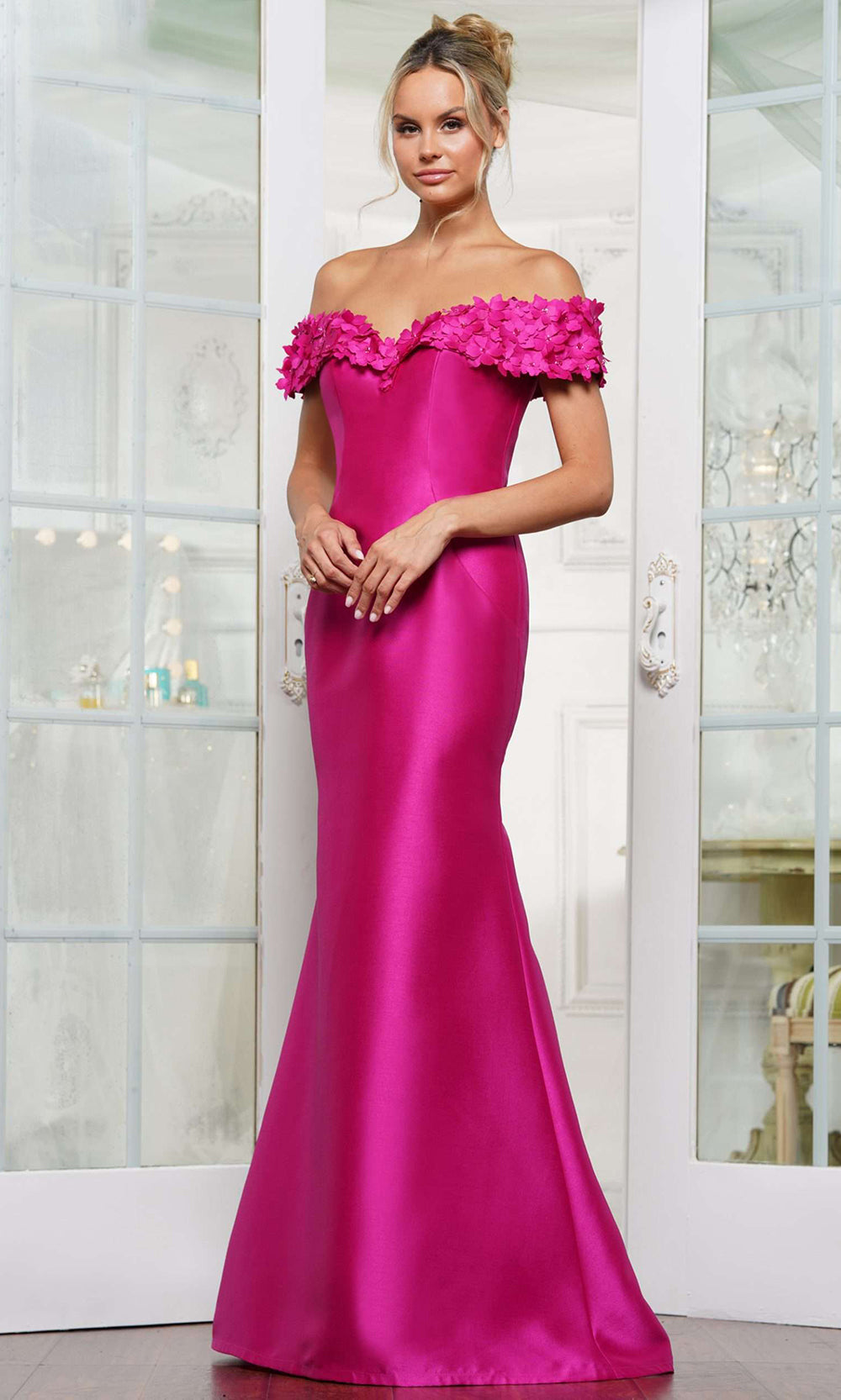 Rina di Montella RD3254-1 - Floral Neckline Mermaid Evening Dress Mother of the Bride Dresses