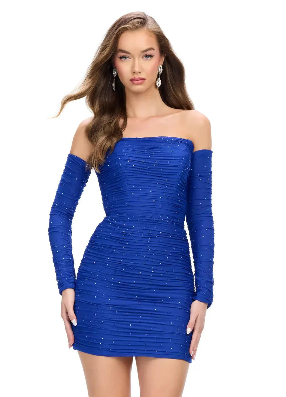 Ashley Lauren 4698 - Long Sleeve Ruched Cocktail Dress