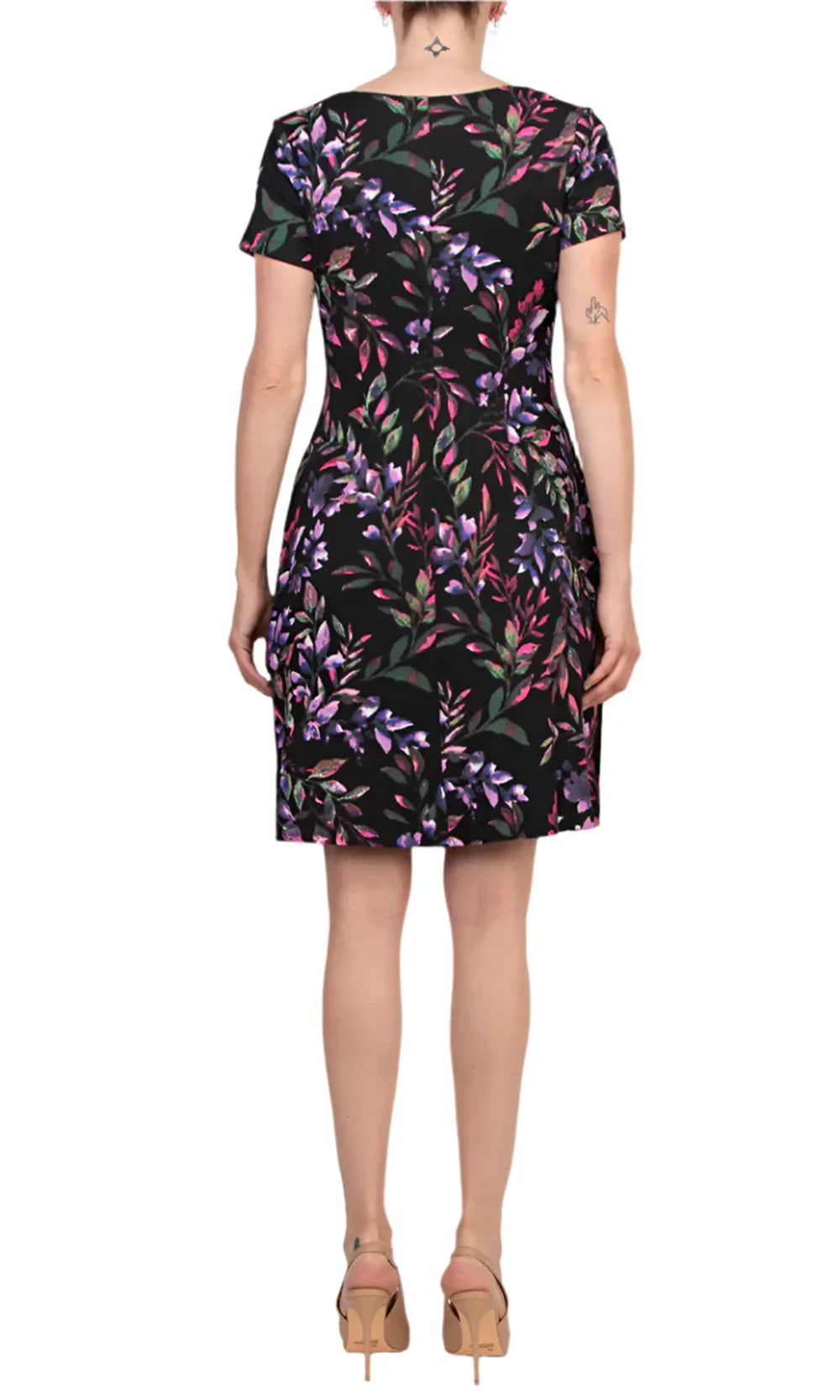 Connected Apparel TWA67146 - Jewel Neck Floral Dress with Pocket Homecoming Dresses