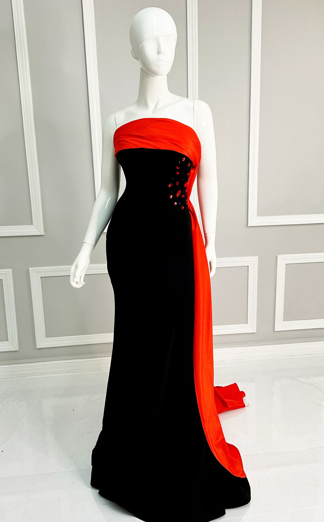 MNM Couture V07378 - Two-Toned Mermaid Evening Gown