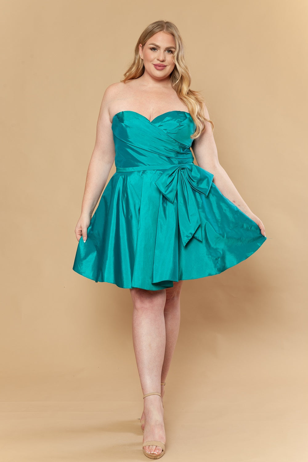 Poly USA W1214 - Bow Detail Strapless Flared Dress Cocktail Dresses in Green