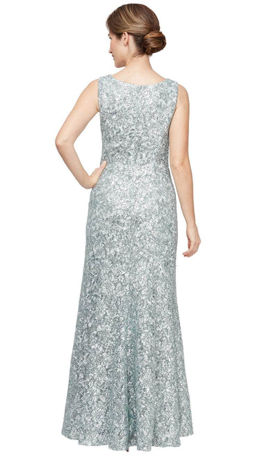 Alex Evenings 81122556 - Lace Bodice Scoop Neckline Evening Gown Formal Dresses