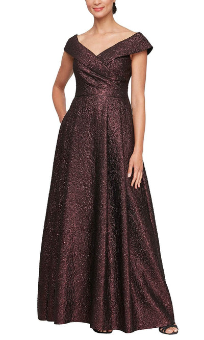 Alex Evenings 8157030 - Fold Over V-Neck Formal Gown Mother of the Bride Dresses 2 / Maroon