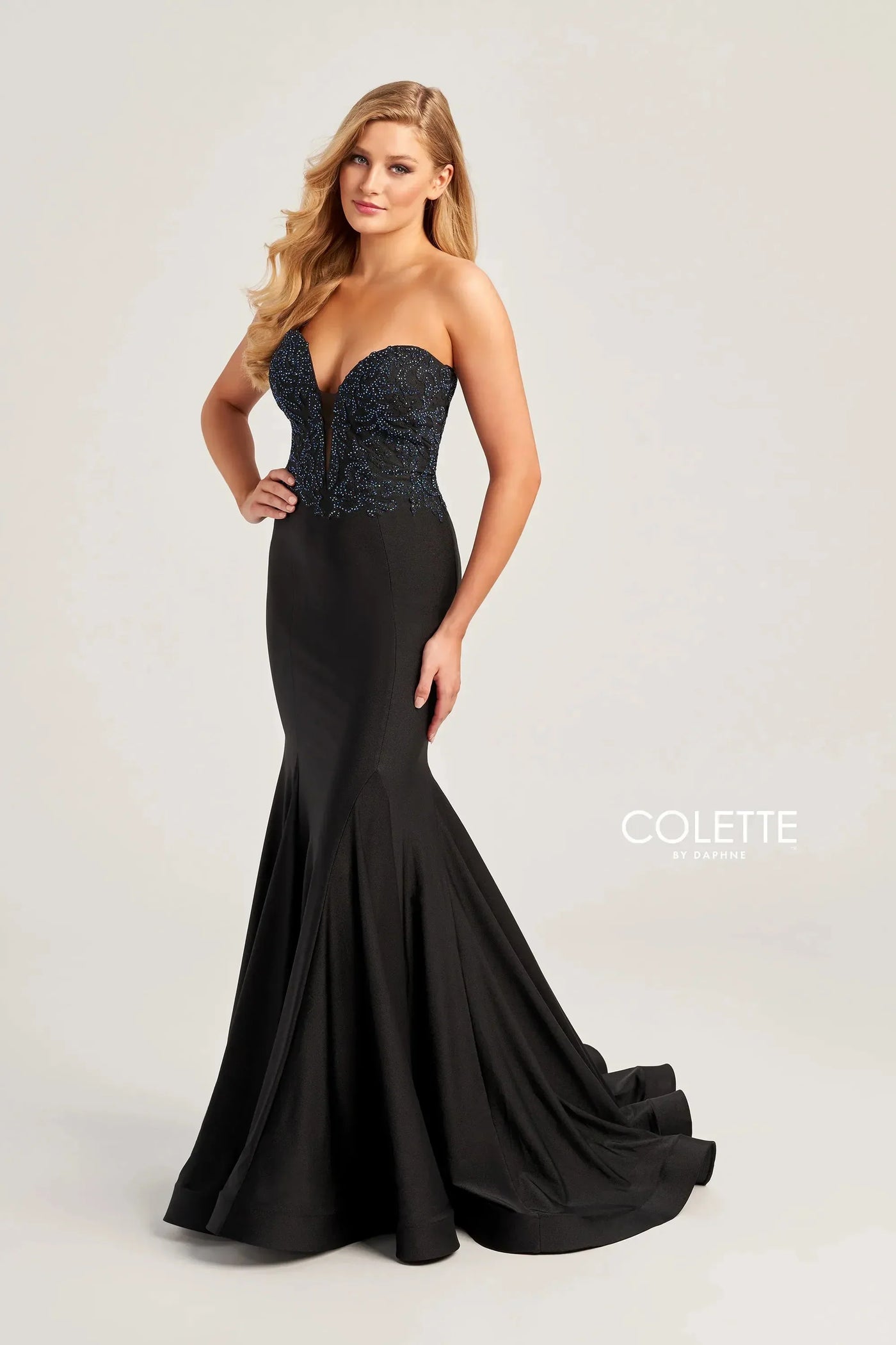 Colette By Daphne CL5112 - Plunging Sweetheart Prom Dress